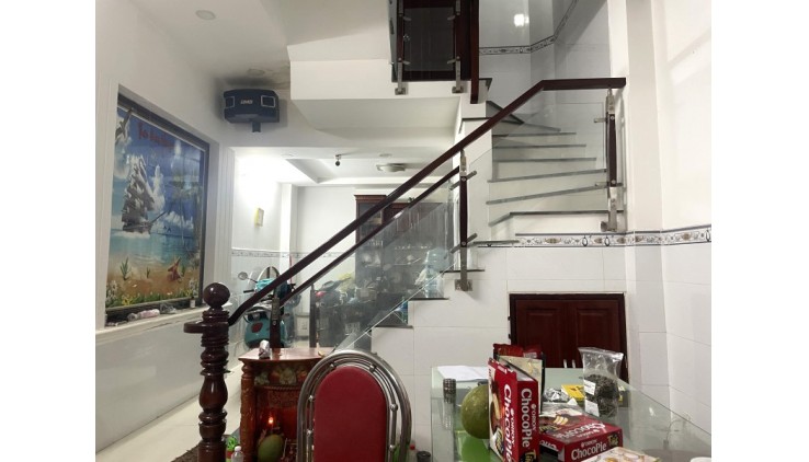 Bán Nhà 2 Tầng Hẻm Xe Hơi 41m2_4.1x10 Chỉ 4 tỷ Nhỉnh Gần Vạn Phúc QL13 Hiệp Bình Phước Thủ Đức Vào Ở Ngay